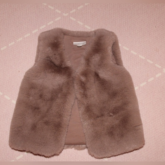 Miniclasix Other - Miniclasix Fur Vest Toddler 24 months Baby Girl